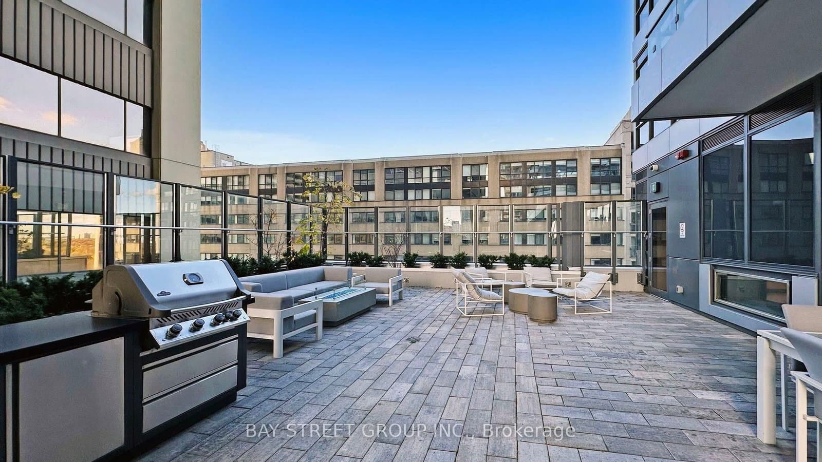 395 Bloor Street E, Unit 4206 thumbnail 25