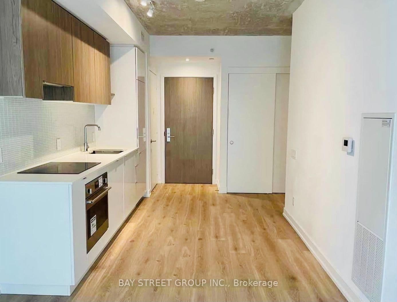 161 Roehampton Avenue, Unit 320 thumbnail 2