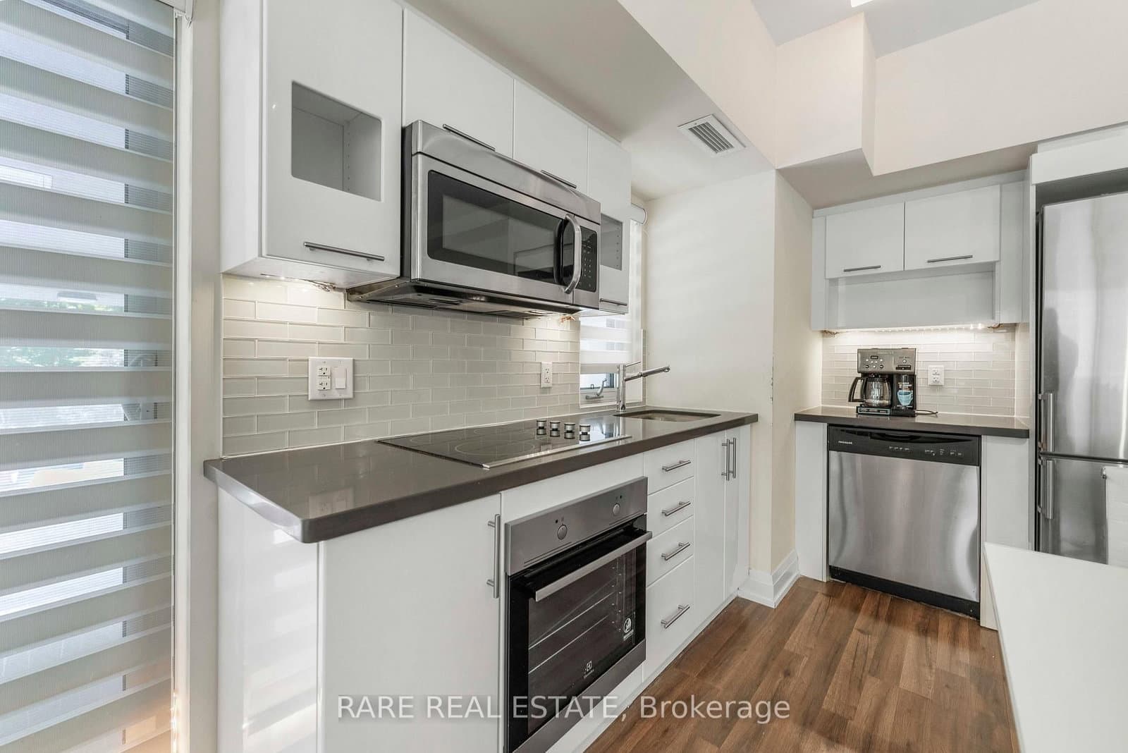555 Wilson Avenue, Unit E113 thumbnail 13
