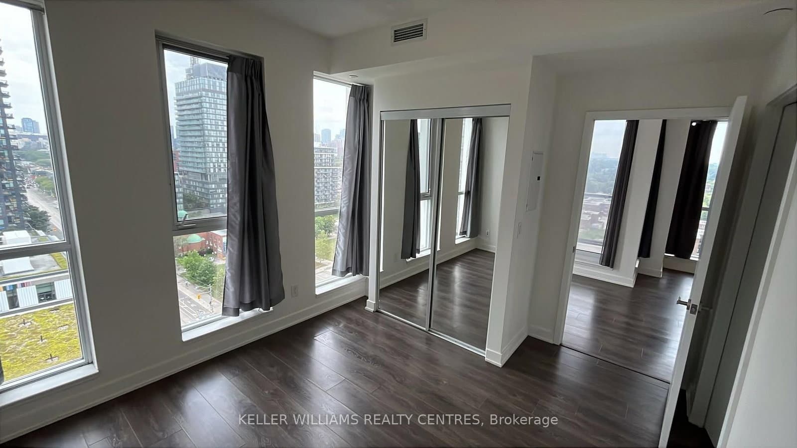 170 Sumach Street, Unit 1409 thumbnail 7