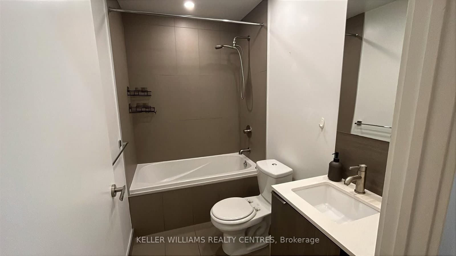 170 Sumach Street, Unit 1409 thumbnail 8