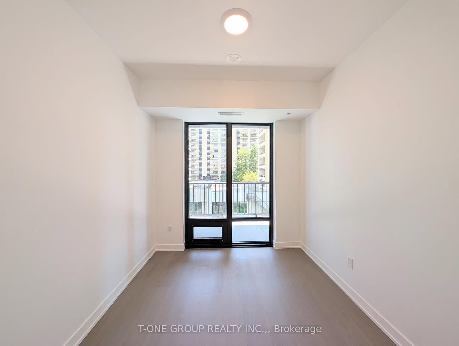 91 Montclair Avenue, Unit 739 thumbnail 15