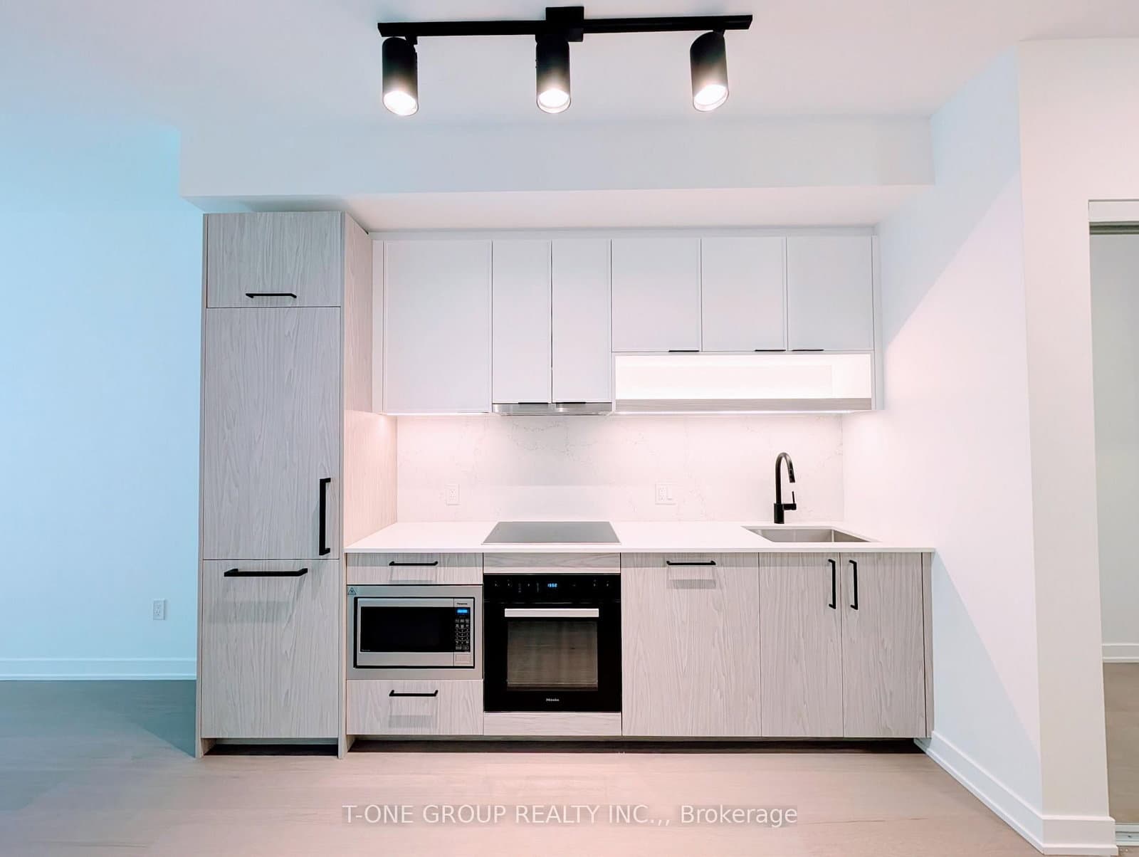 91 Montclair Avenue, Unit 739 thumbnail 3