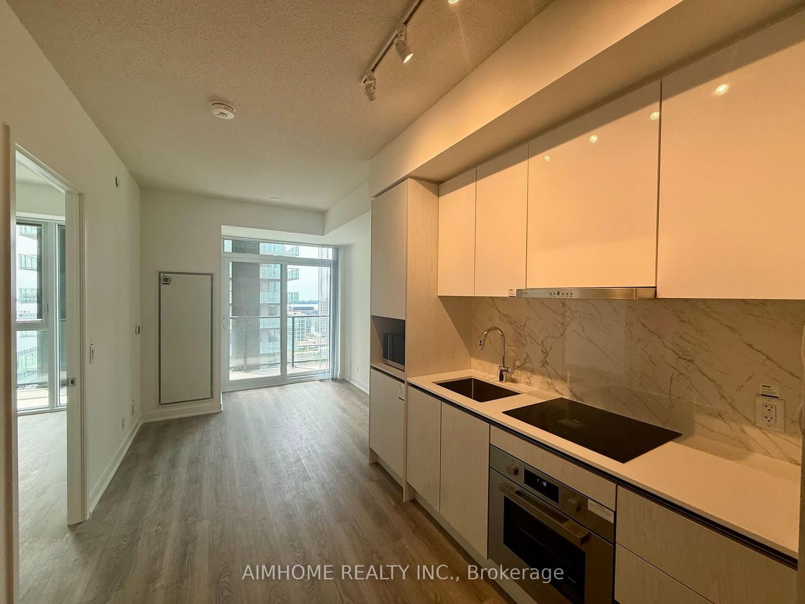 180 Front Street E, Unit 2909 thumbnail 7
