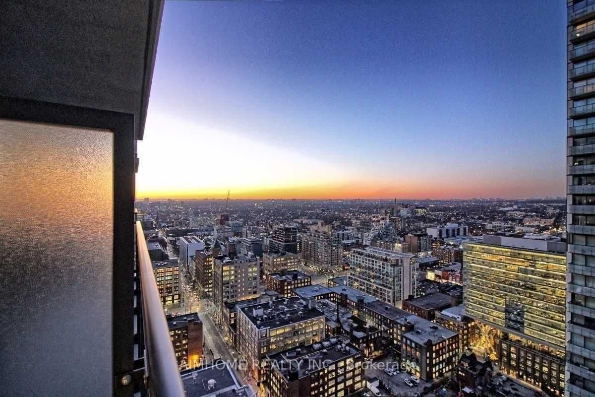 87 Peter Street, Unit 4408 thumbnail 10