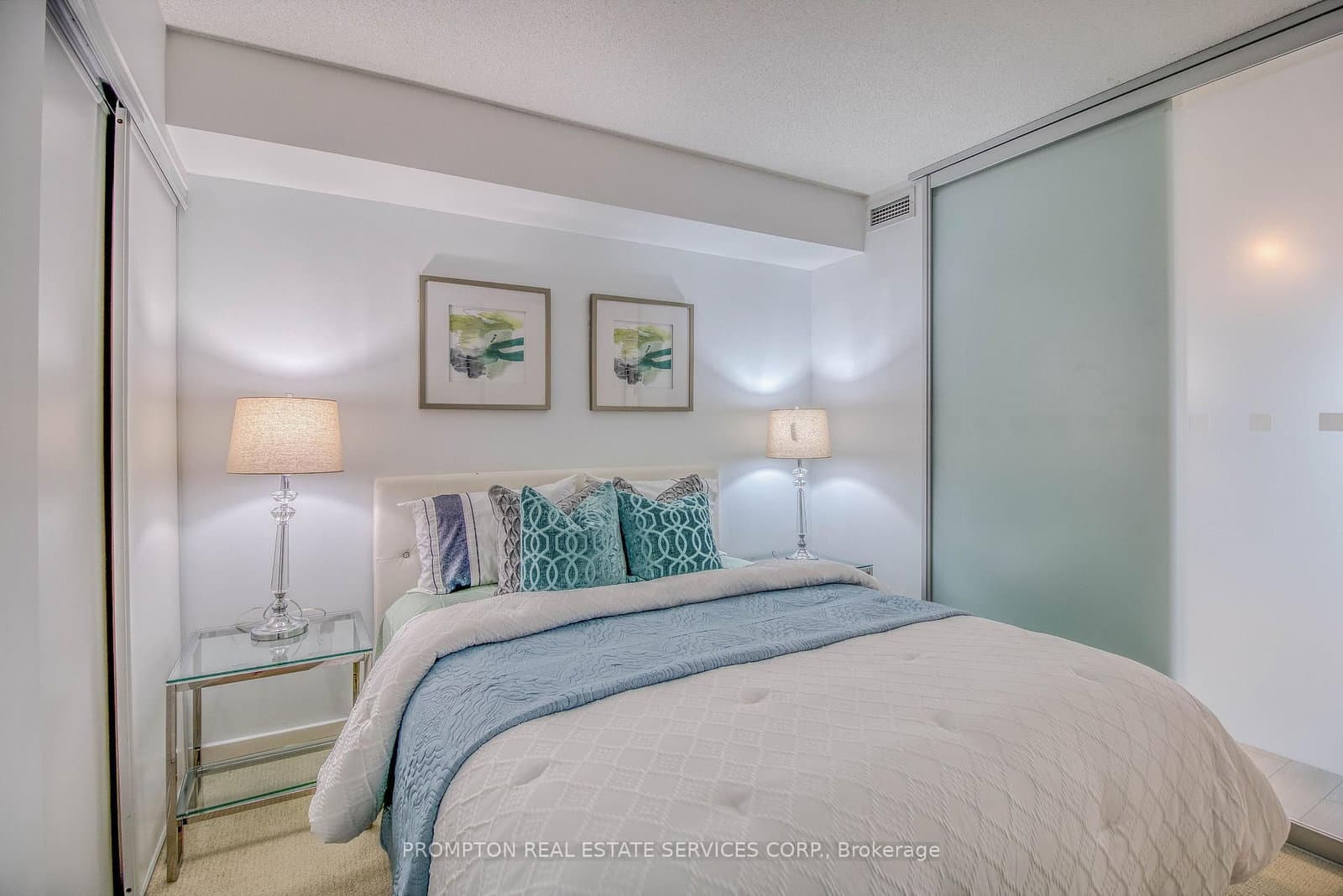 21 Iceboat Terrace, Unit 2208 thumbnail 17