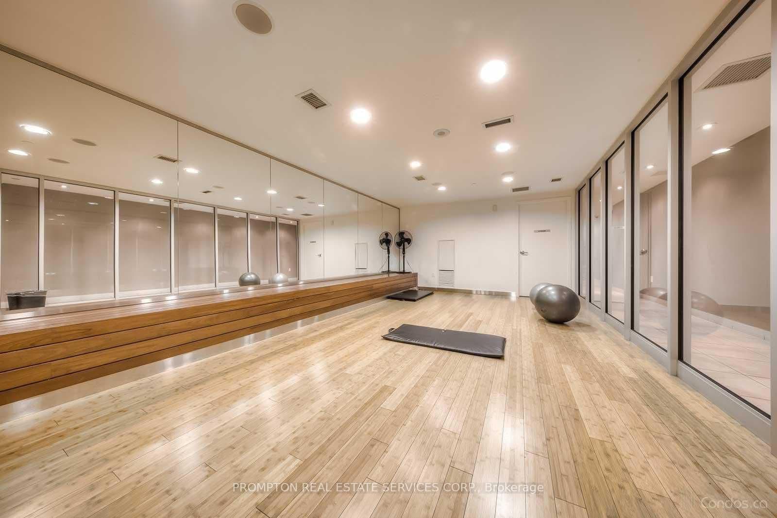 21 Iceboat Terrace, Unit 2208 thumbnail 23