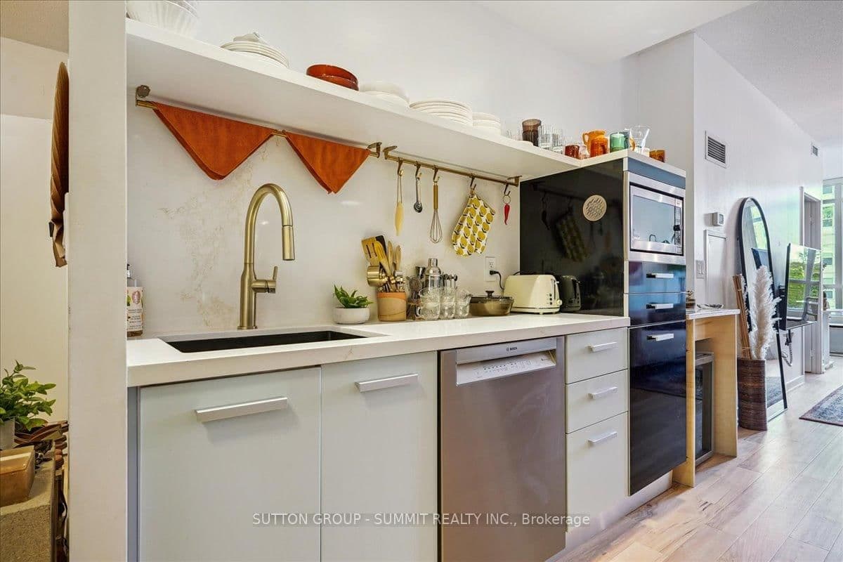 38 Dan Leckie Way, Unit 515 thumbnail 14