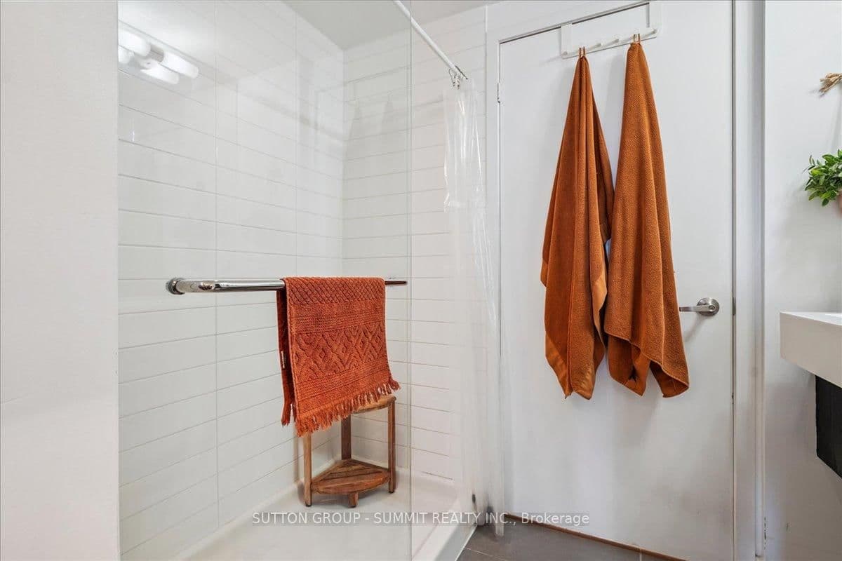 38 Dan Leckie Way, Unit 515 thumbnail 21