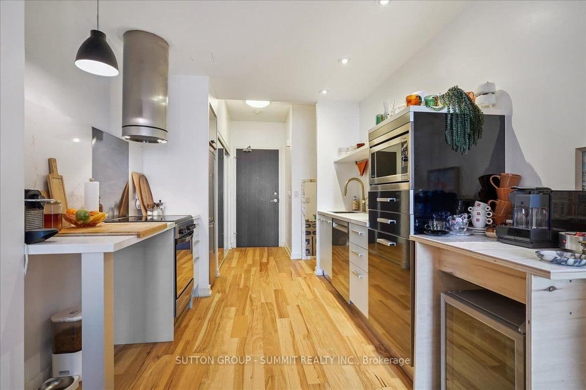 38 Dan Leckie Way, Unit 515 thumbnail 9