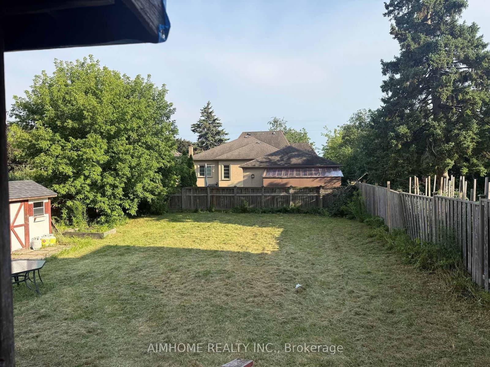 481 Hounslow Avenue thumbnail 12