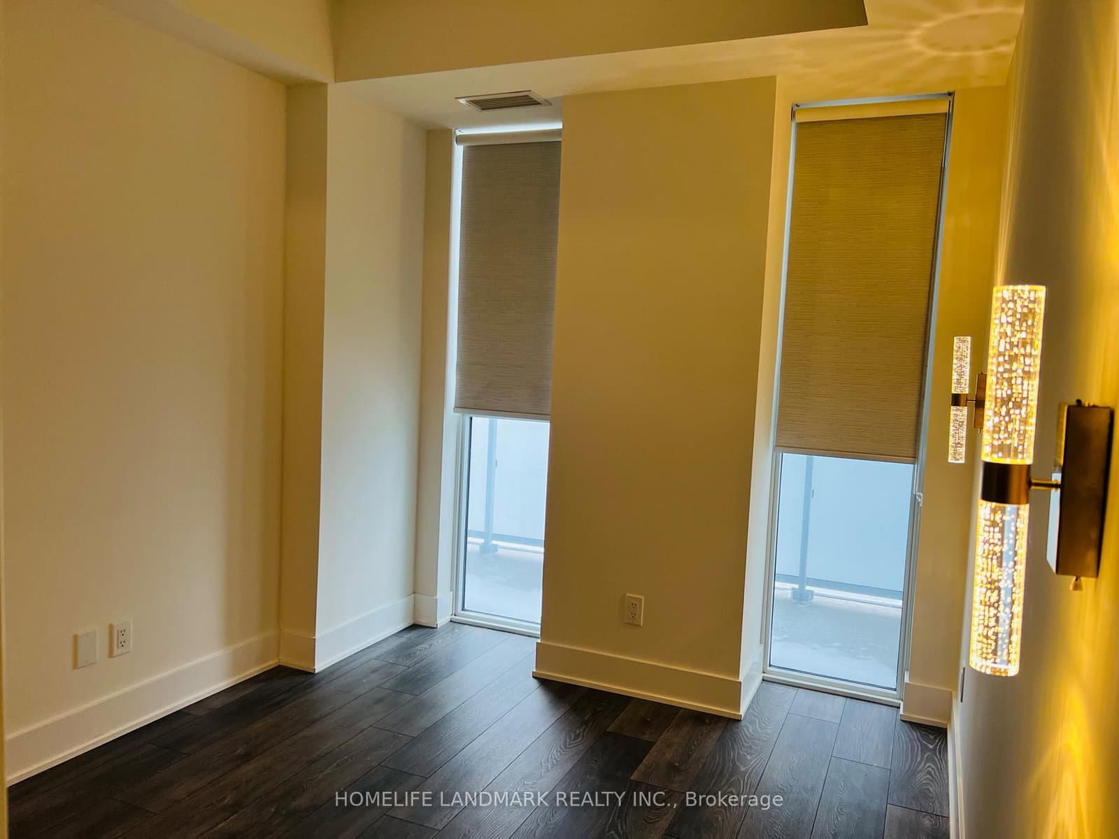 188 Fairview Mall Drive, Unit 1116 thumbnail 4