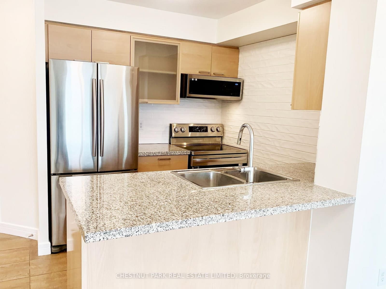 18 Harrison Garden Boulevard, Unit 2504 thumbnail 9