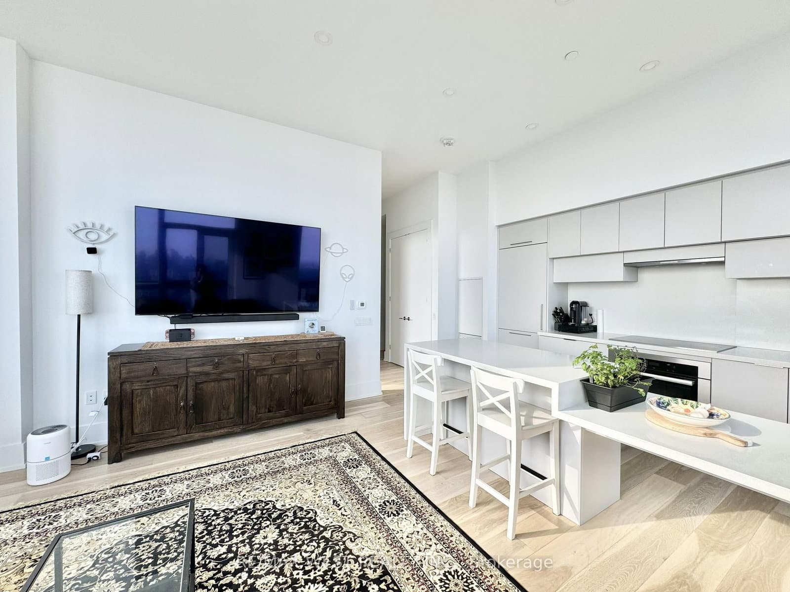39 Roehampton Avenue, Unit 4603 thumbnail 11