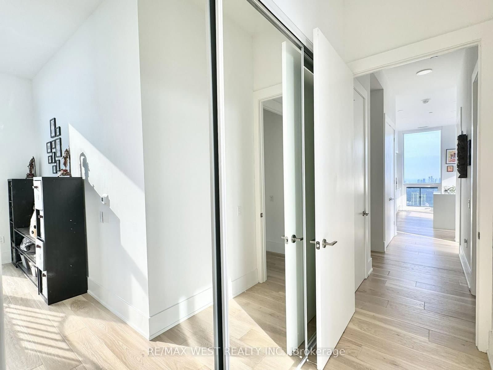 39 Roehampton Avenue, Unit 4603 thumbnail 29