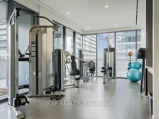 159 Dundas Street E, Unit 512 thumbnail 32