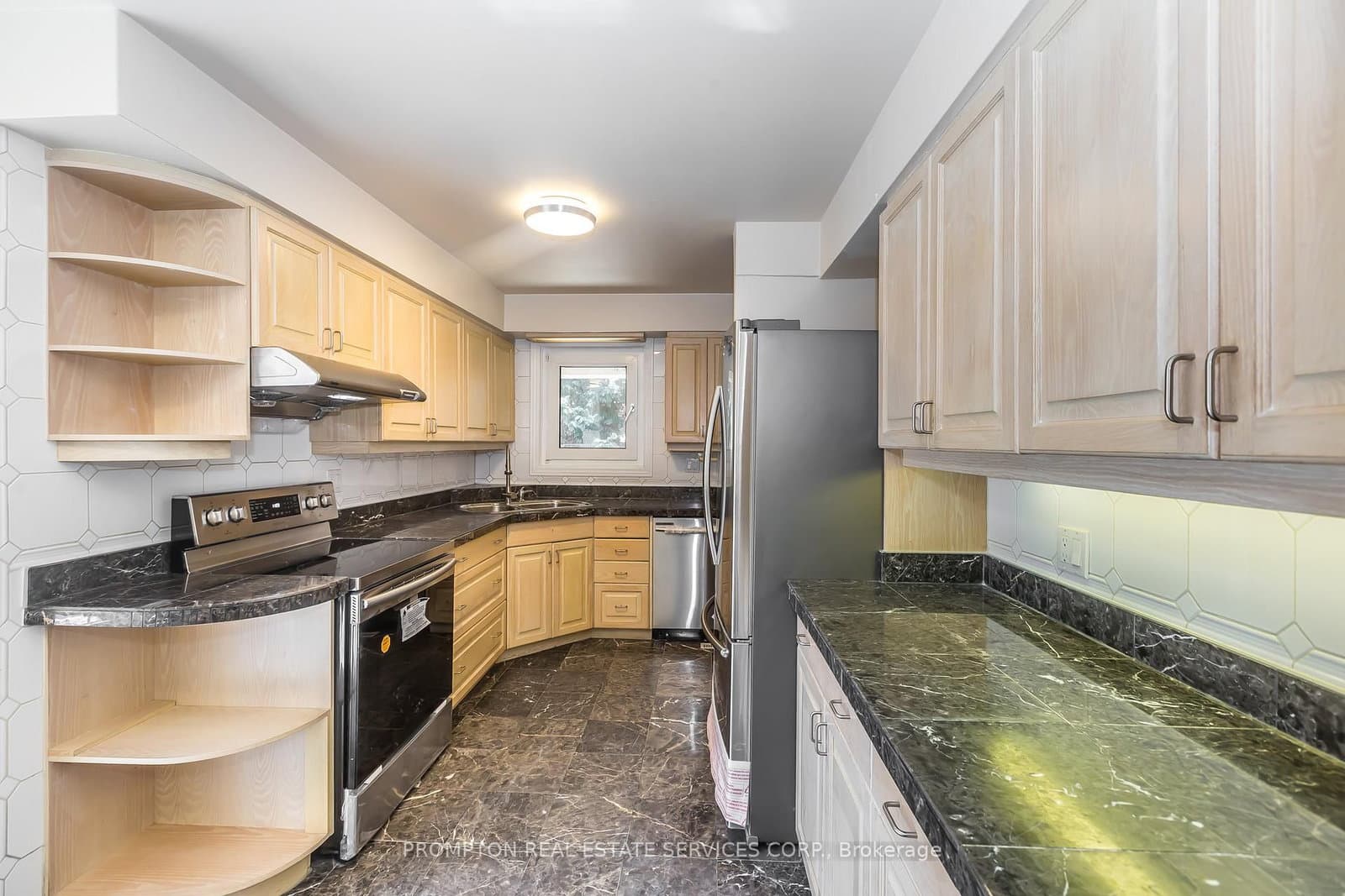 4 Sagewood Drive thumbnail 10