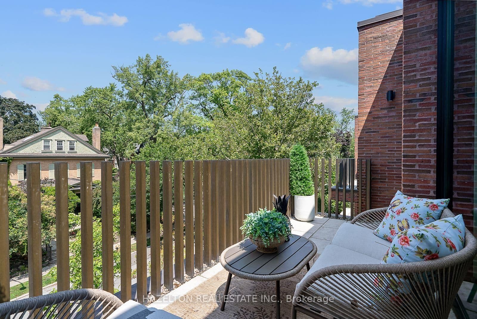 7 Dale Avenue, Unit 302 thumbnail 11