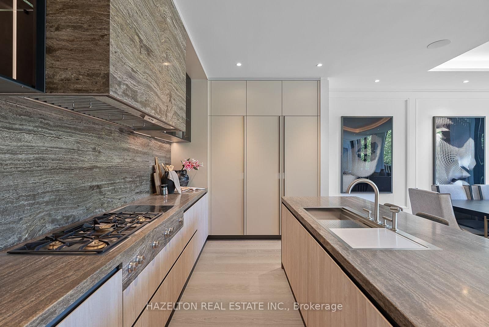 7 Dale Avenue, Unit 302 thumbnail 16