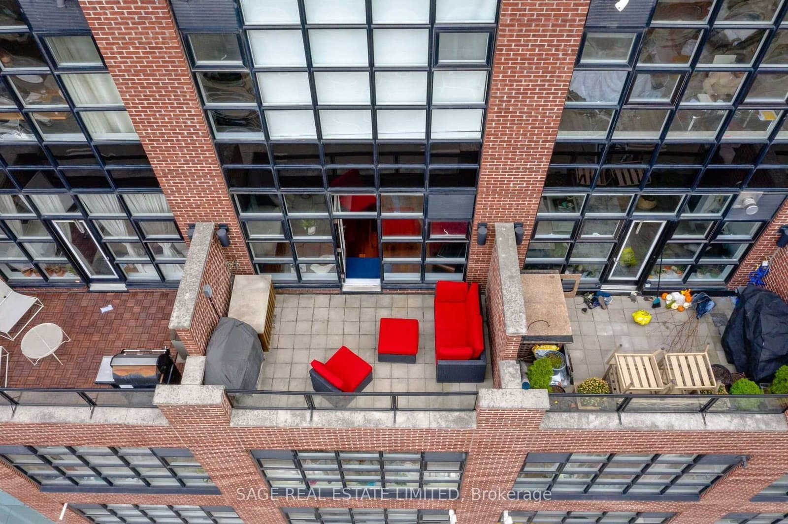 261 King Street E, Unit 402 - Image 1