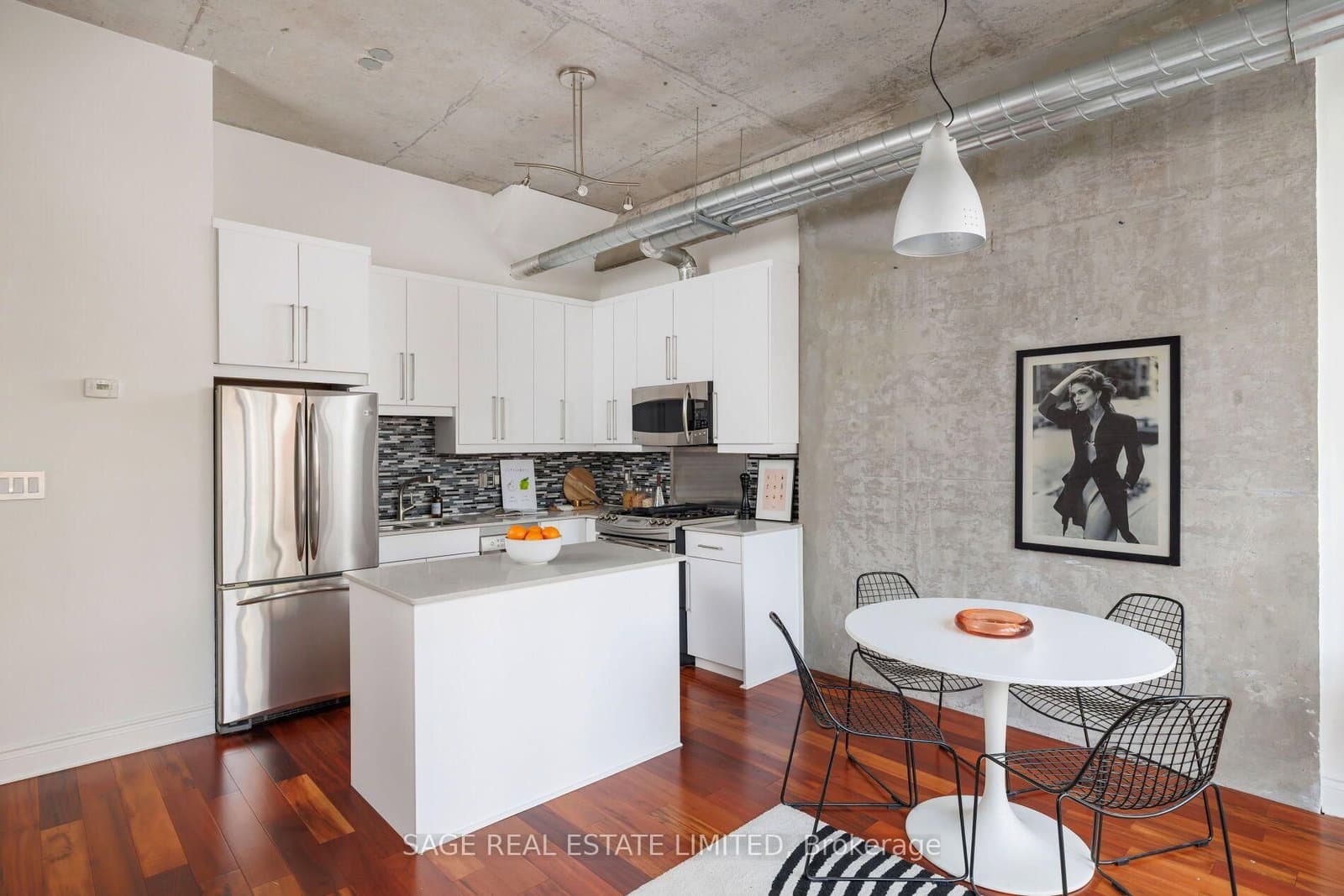 261 King Street E, Unit 402 thumbnail 21