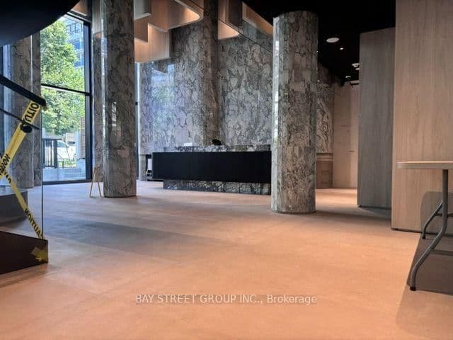 91 Montclair Avenue, Unit 1503 thumbnail 13