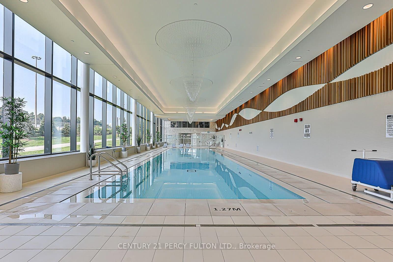 95 McMahon Drive, Unit 2207 thumbnail 29