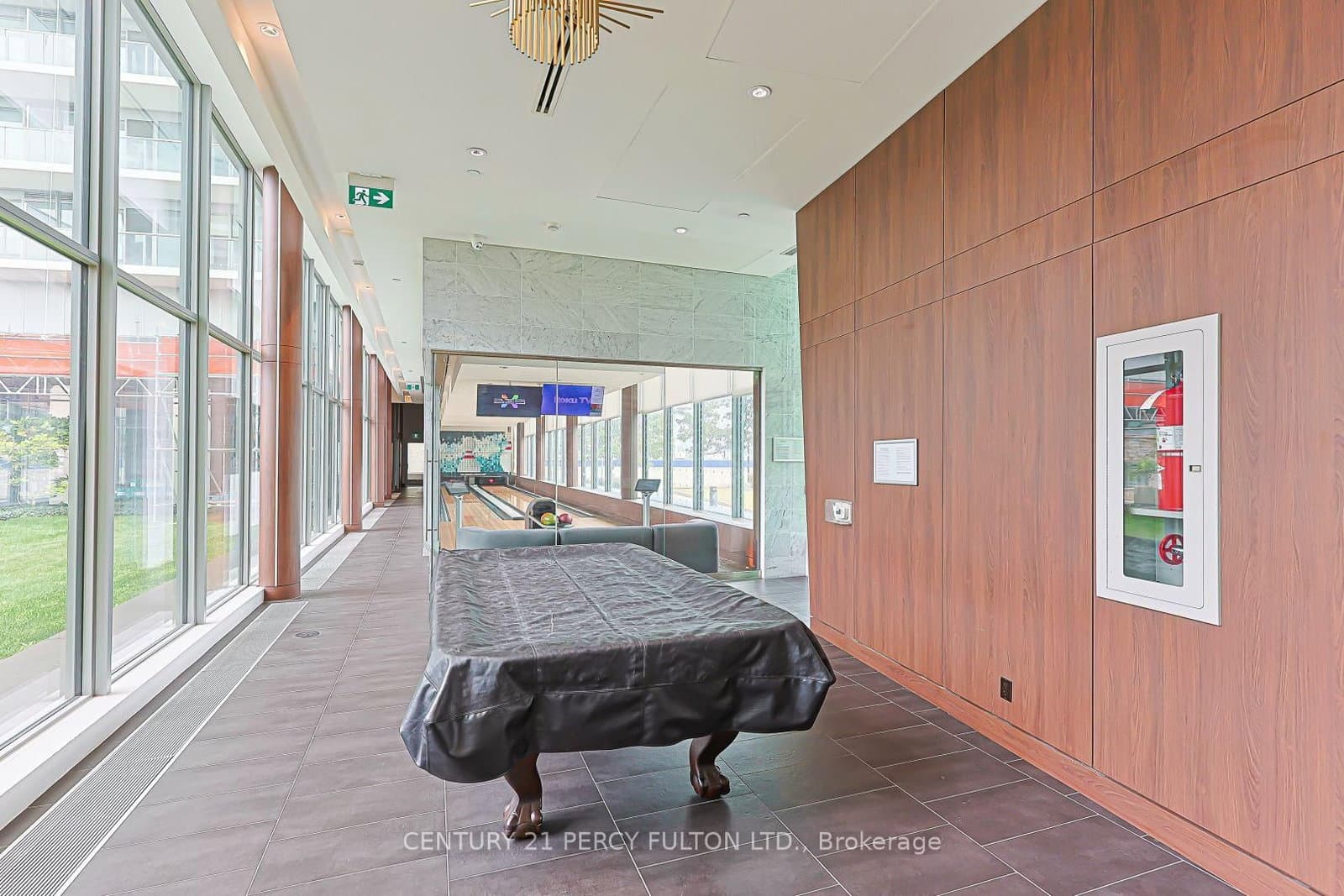 95 McMahon Drive, Unit 2207 thumbnail 34