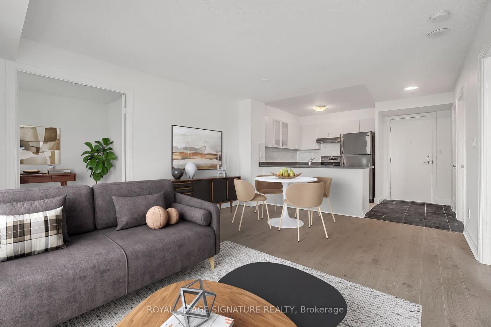#802 - 188 Doris Avenue
