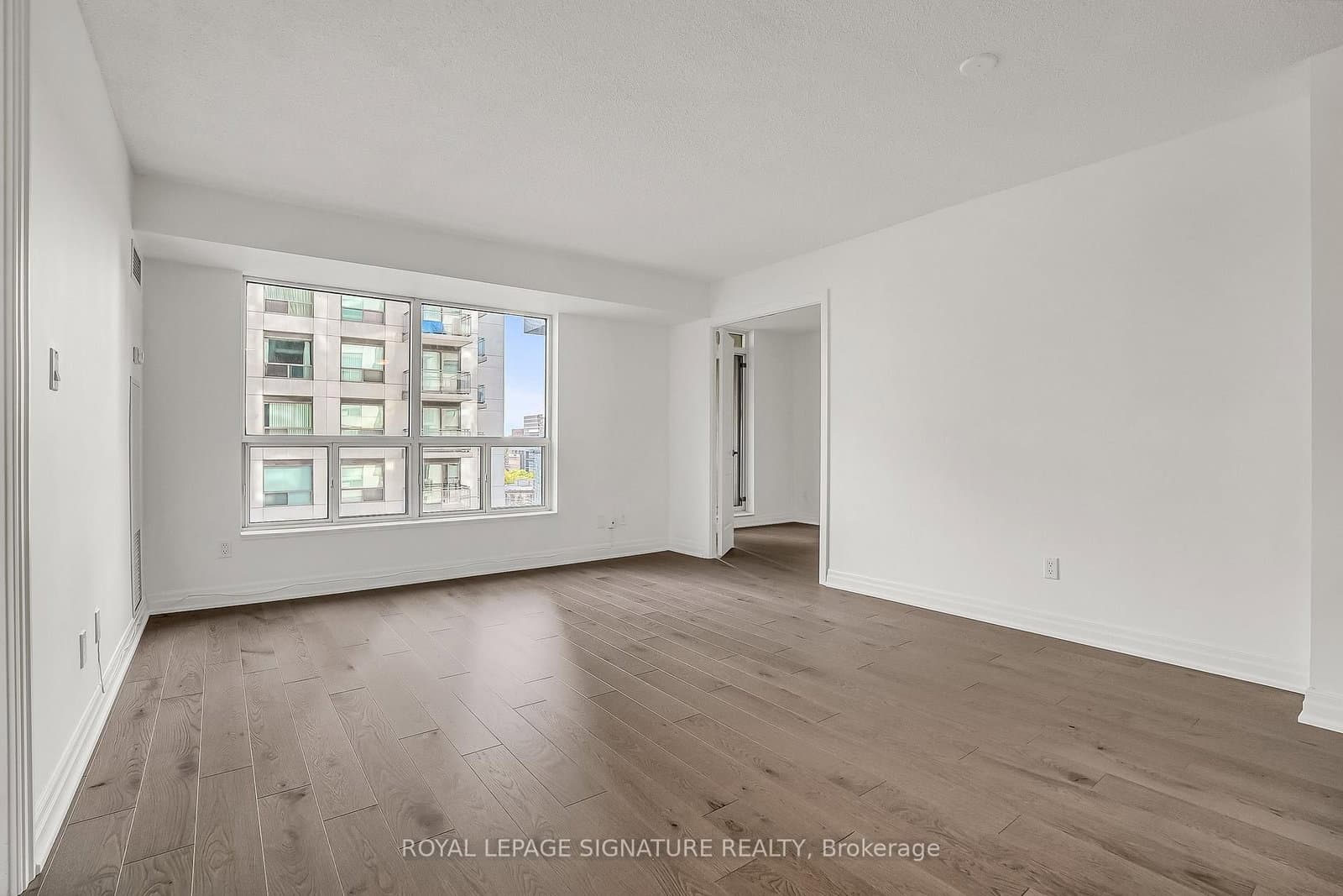 188 Doris Avenue, Unit 802 thumbnail 5