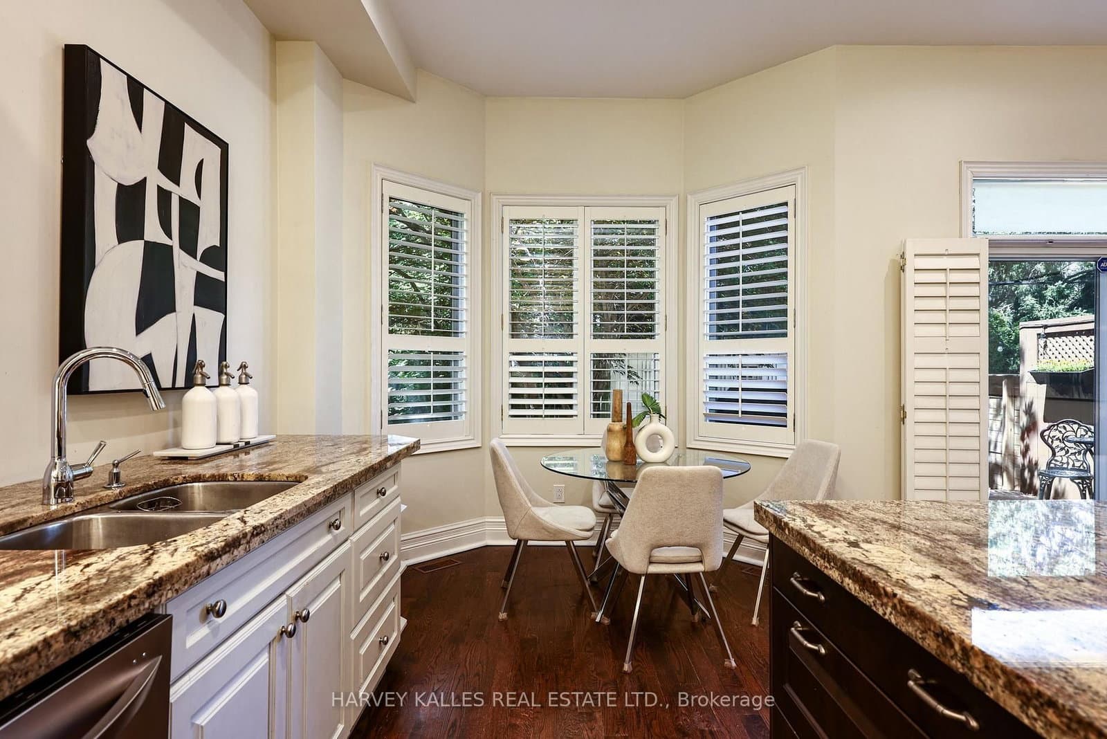 30 Walder Avenue thumbnail 19