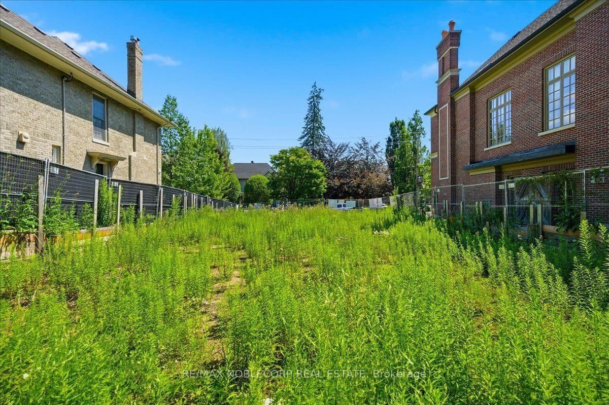 180 Dunvegan Road thumbnail 26