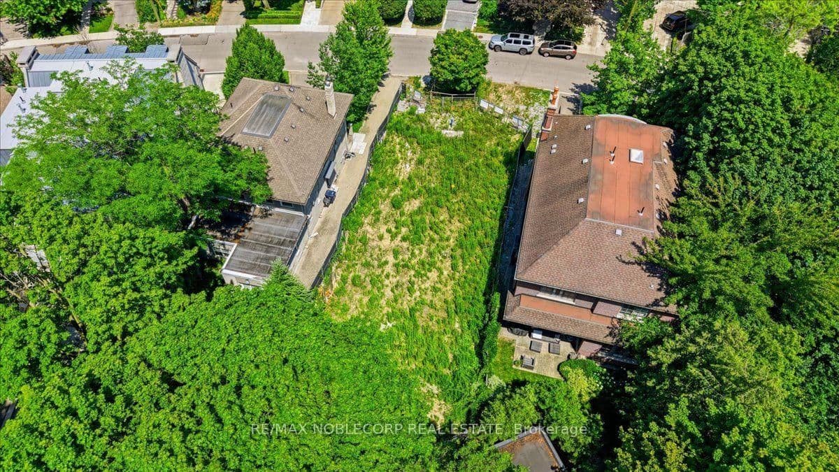 180 Dunvegan Road thumbnail 34