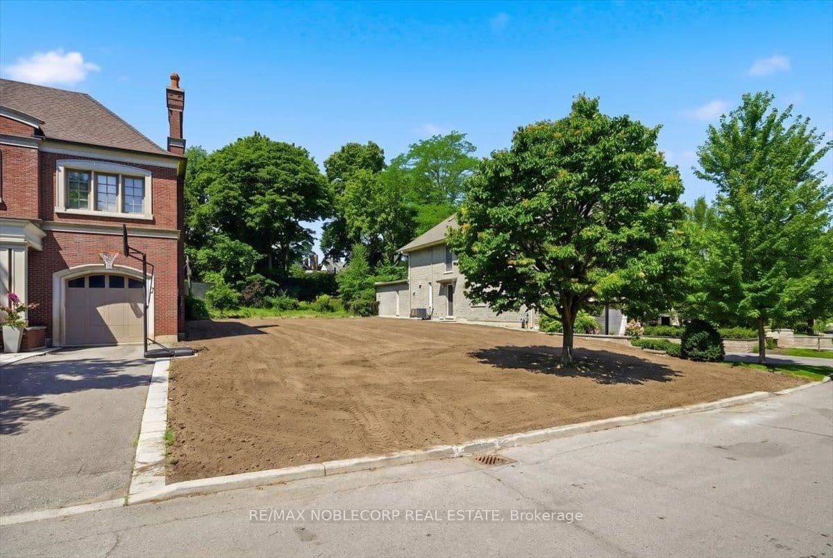 180 Dunvegan Road thumbnail 6