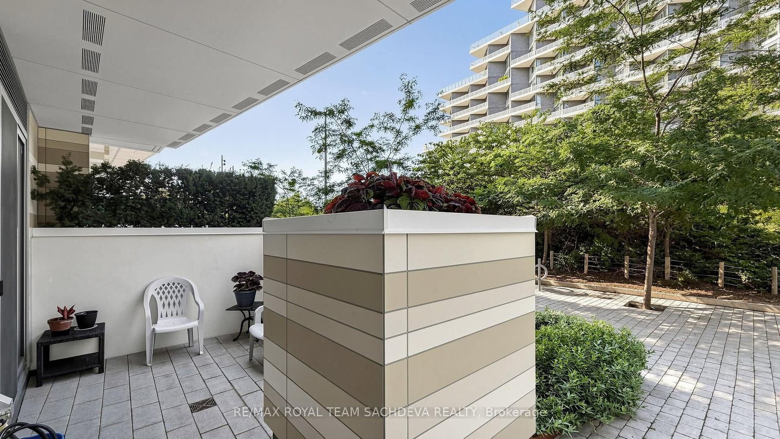 118 MERCHANTS' WHARF, Unit 101 thumbnail 26