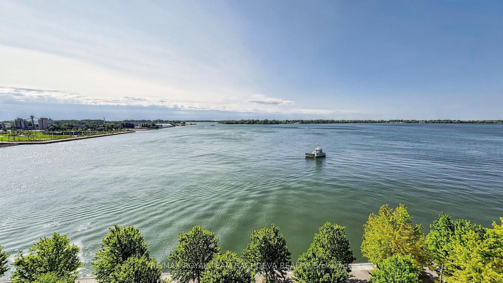 118 MERCHANTS' WHARF, Unit 101 thumbnail 31