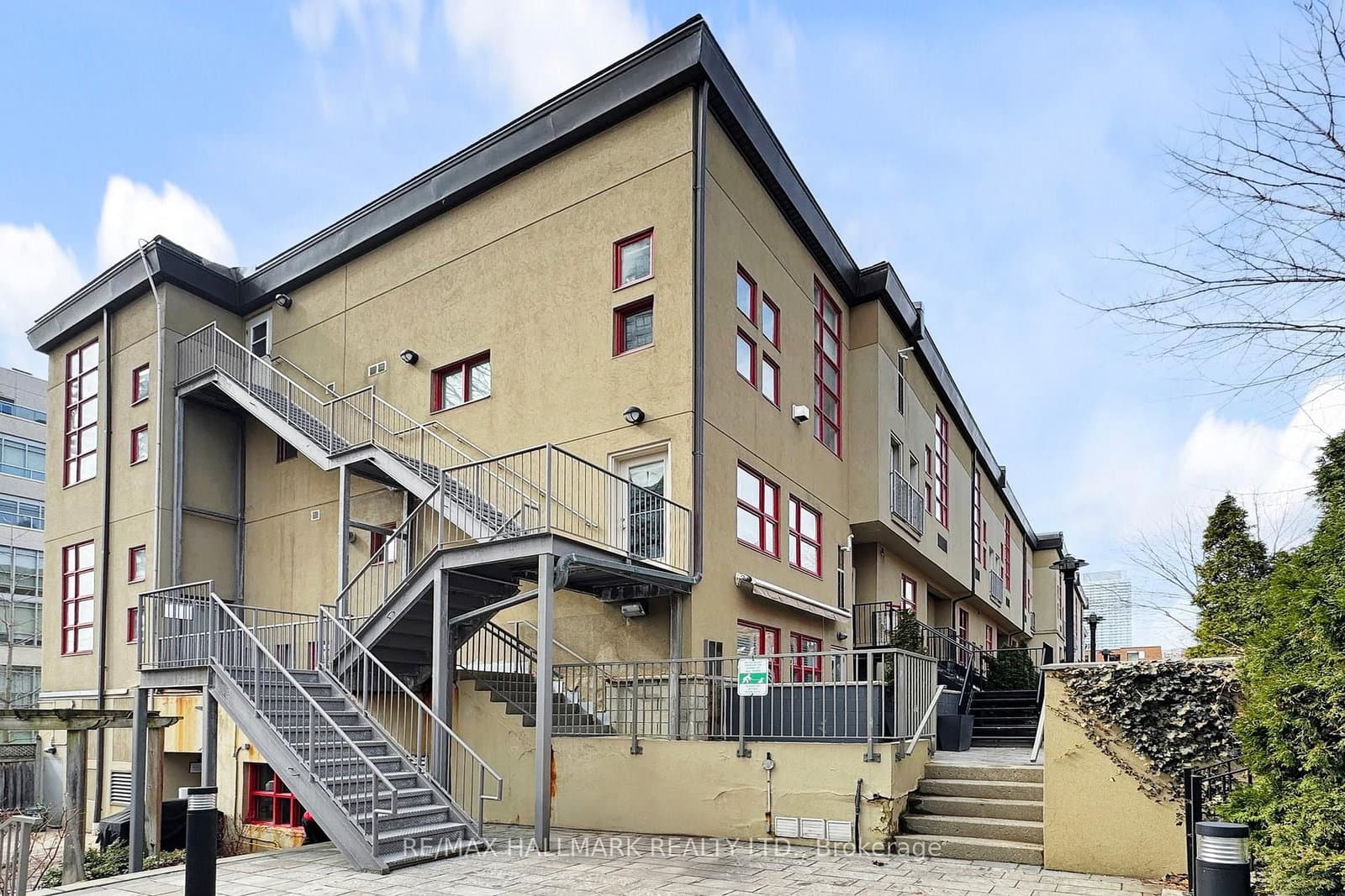21 Earl Street, Unit 314 thumbnail 2