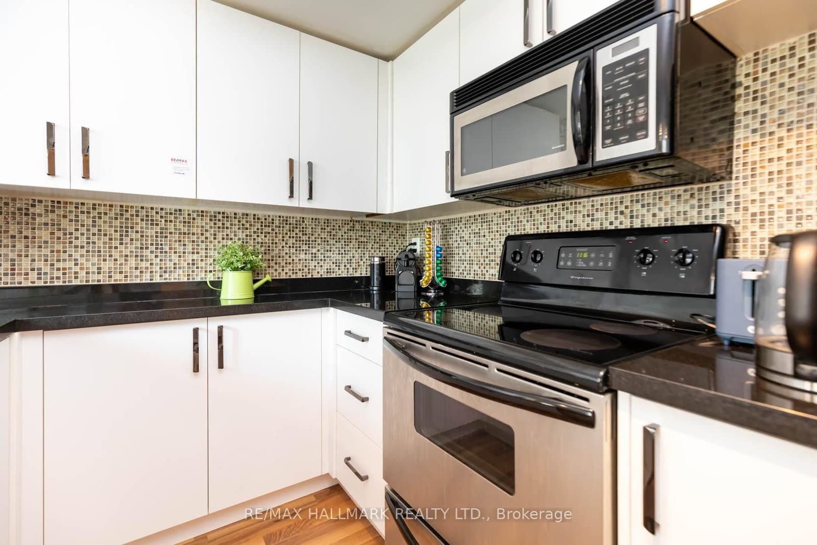 21 Earl Street, Unit 314 thumbnail 7