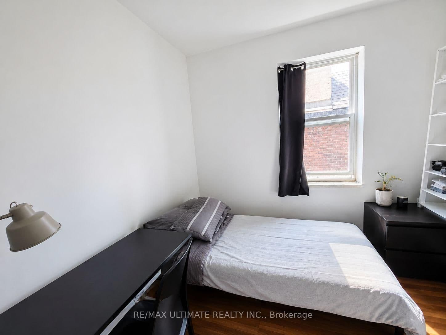 310 Brunswick Avenue, Unit 6 thumbnail 4