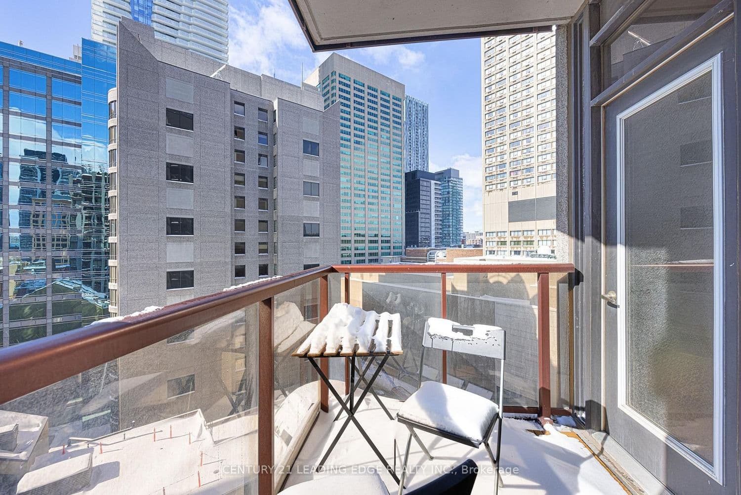 85 Bloor Street E, Unit 1413 thumbnail 23