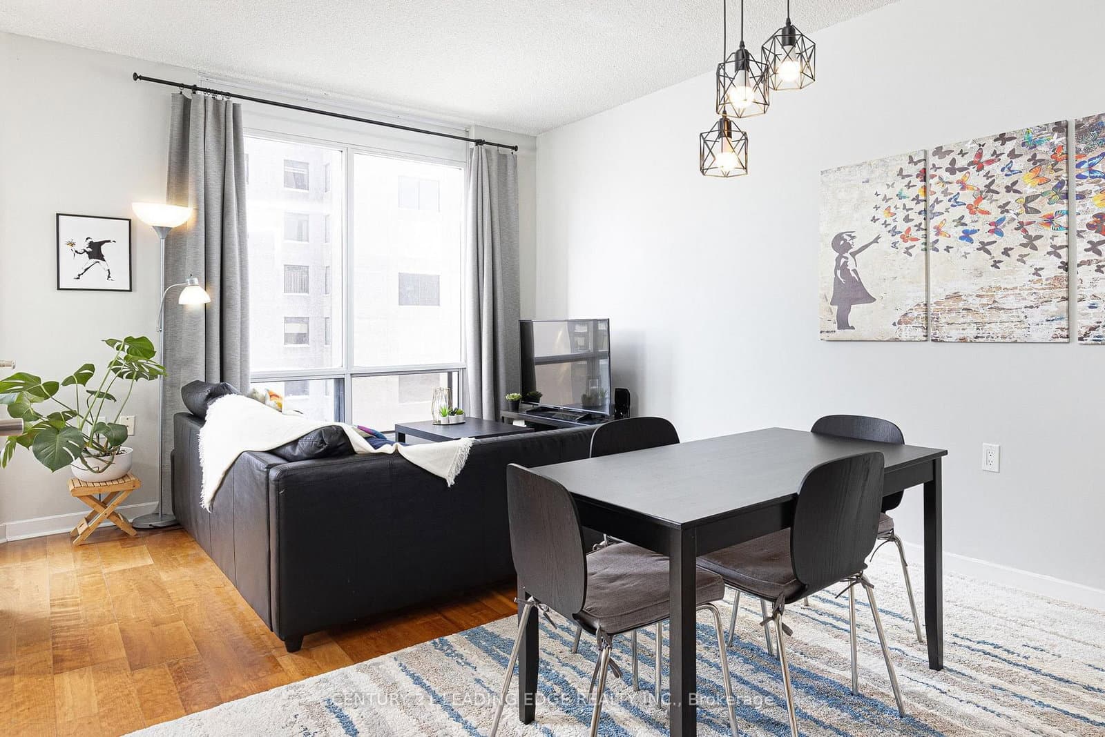 85 Bloor Street E, Unit 1413 thumbnail 8