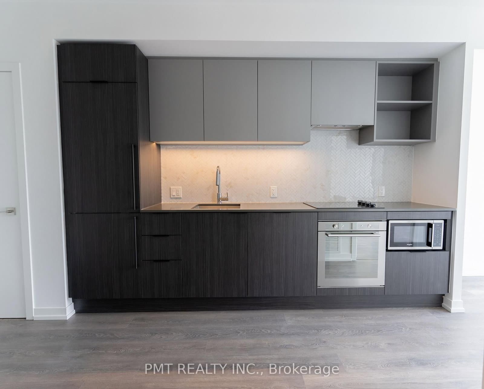 82 Dalhousie Street, Unit 806 thumbnail 4