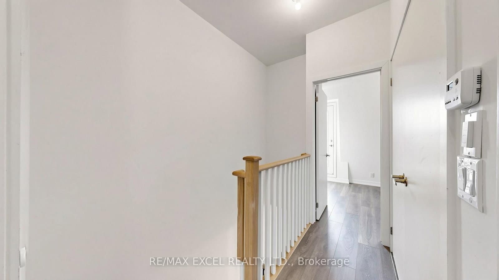 68A Tisdale Avenue thumbnail 30