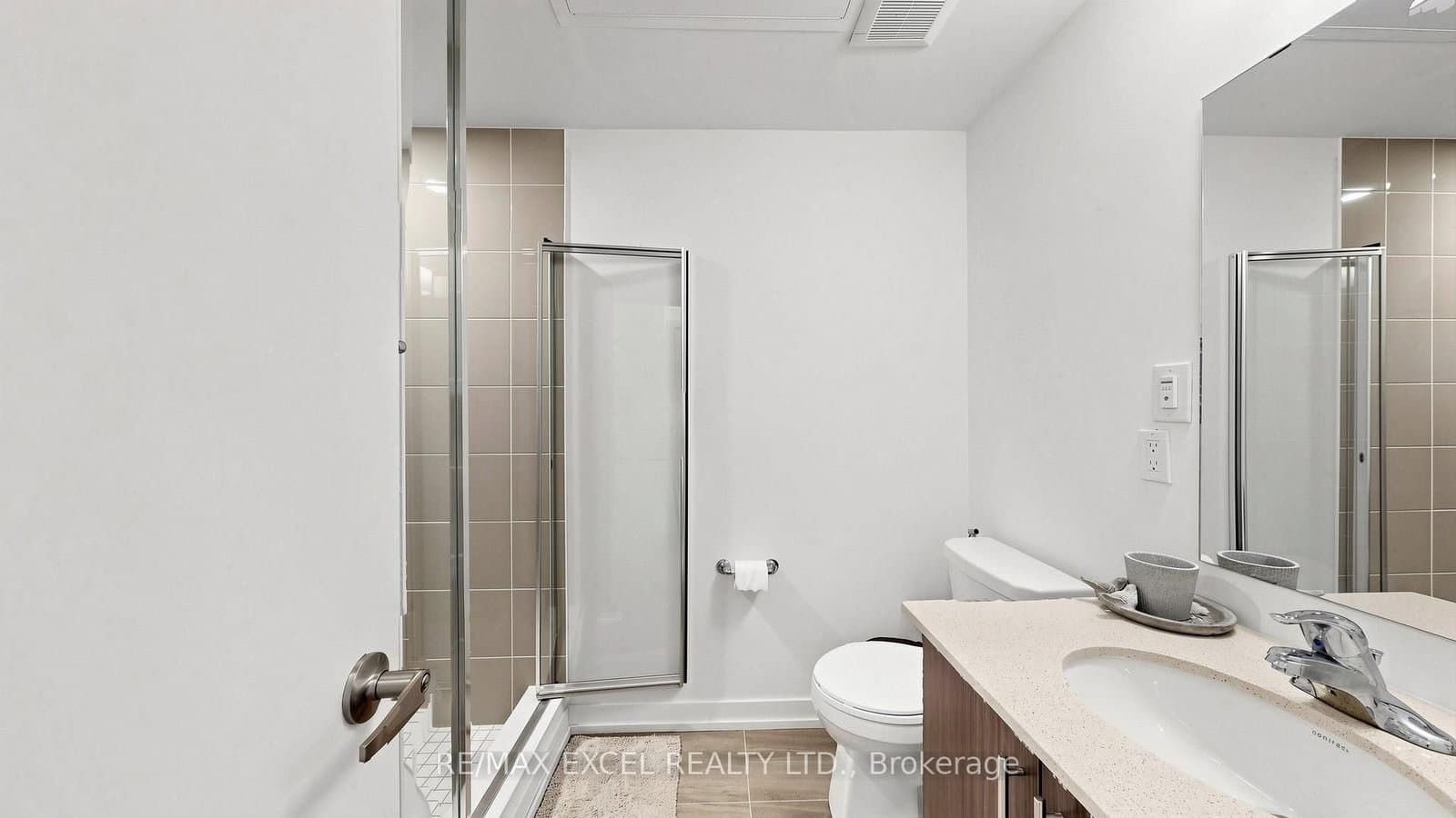 68A Tisdale Avenue thumbnail 37