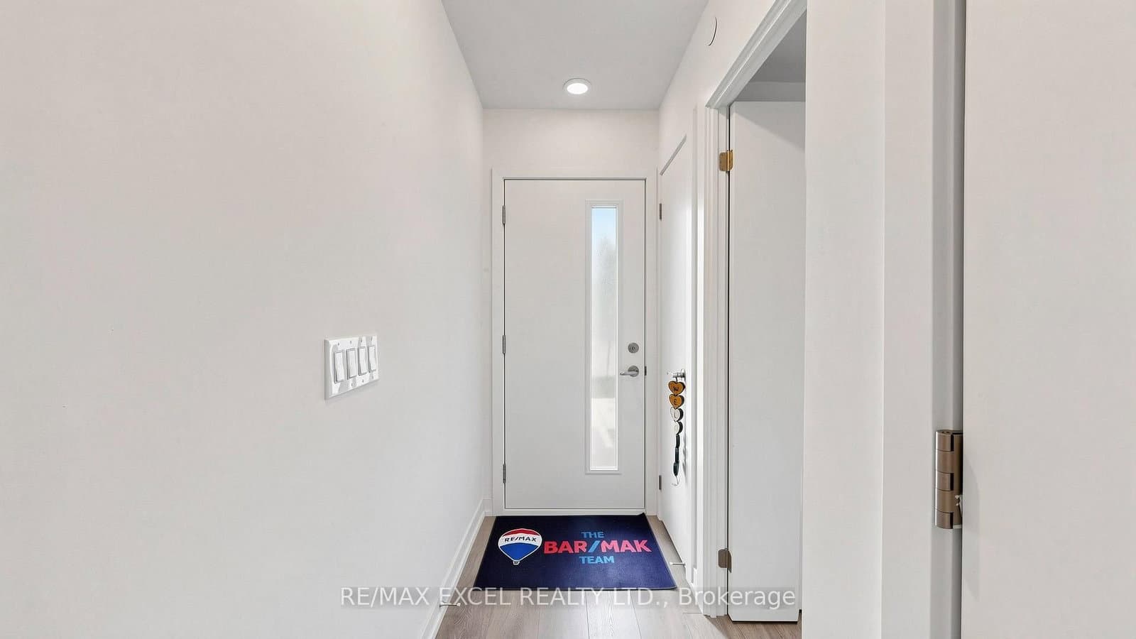 68A Tisdale Avenue thumbnail 40