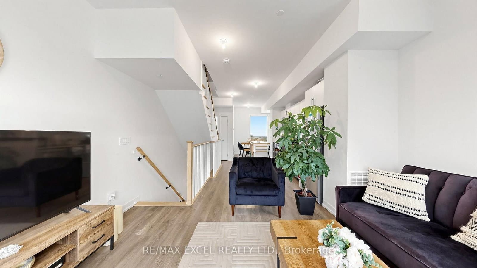 68A Tisdale Avenue thumbnail 7