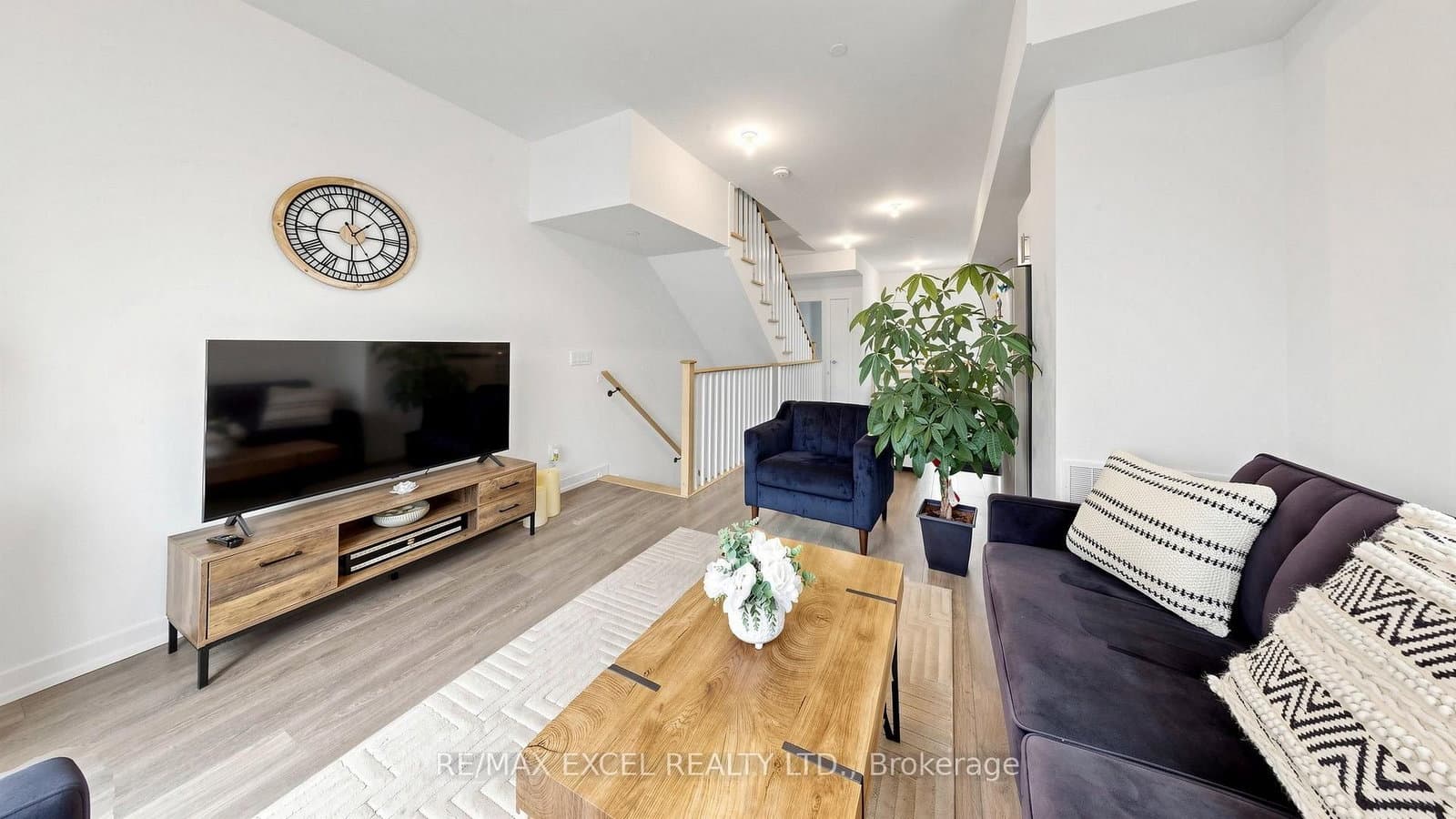 68A Tisdale Avenue thumbnail 8