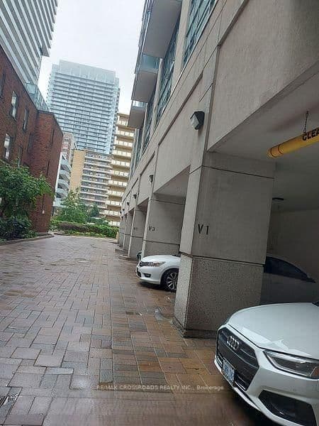 212 Eglinton Avenue E, Unit 312 thumbnail 16
