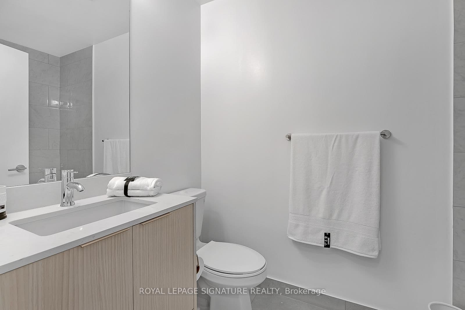36 Forest Manor Road, Unit 722 thumbnail 13