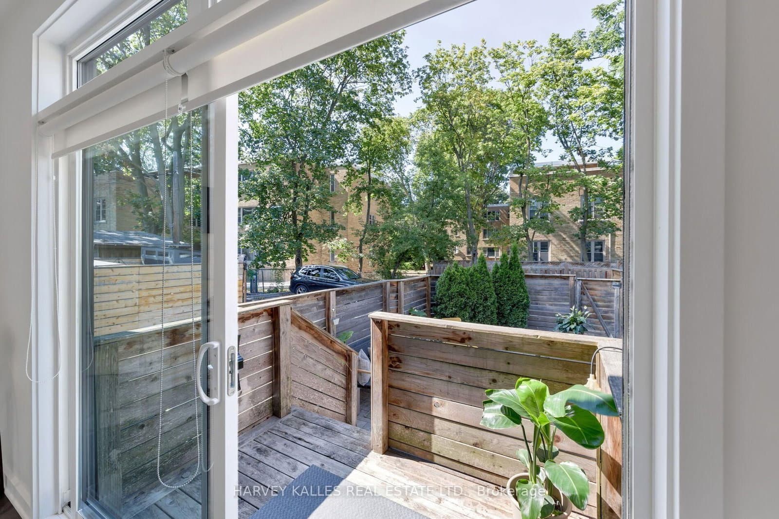 128 Montgomery Avenue thumbnail 40